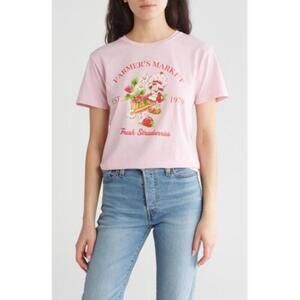 Strawberry Shortcake Pink Graphic T-shirt Farmers Market Print Womens Small‎